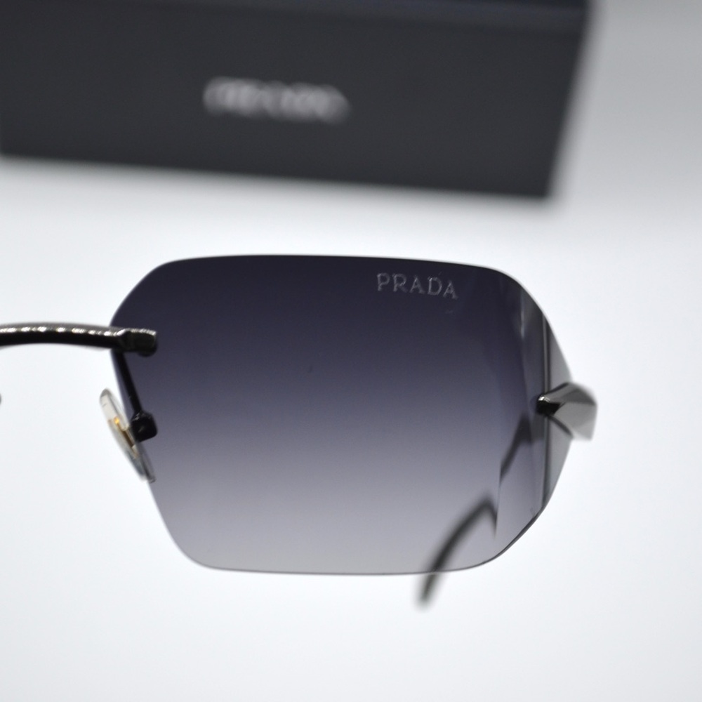 Prada Women’s Rimless Sunglasses | Silver | Minor Unnoticeable Scratch | New - Picture 8 of 14